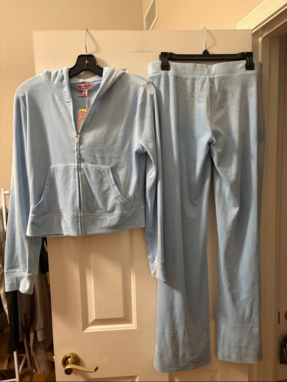 Juicy Couture NWT Light Blue Velour Track Suit Size M